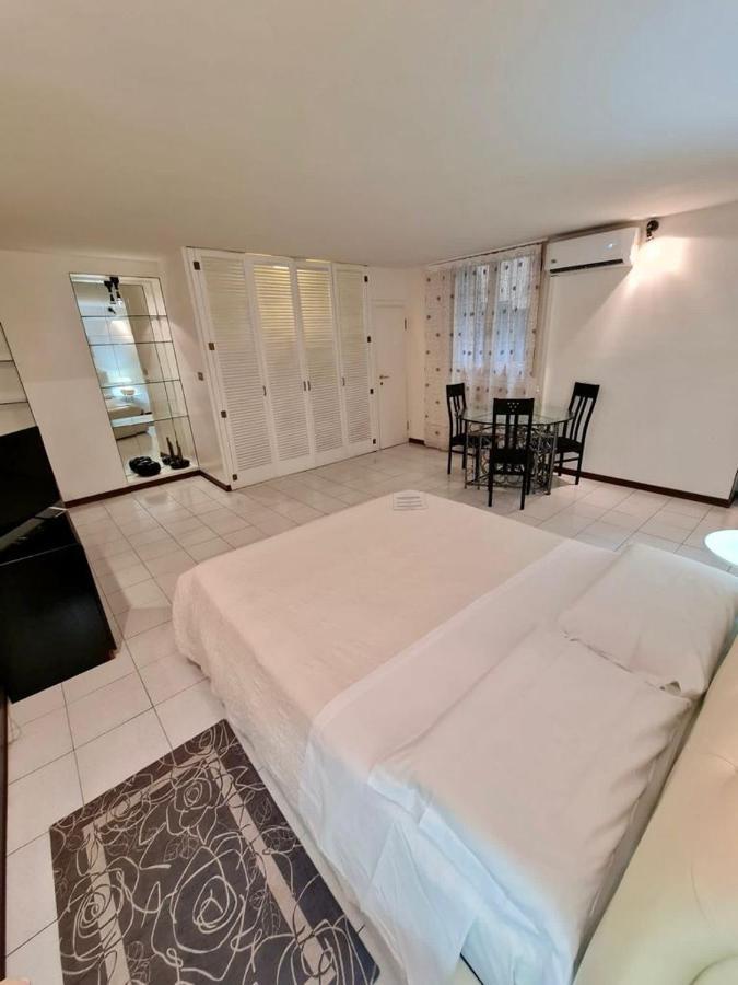 Monolocale Oberdan Apartment Bologna Bagian luar foto